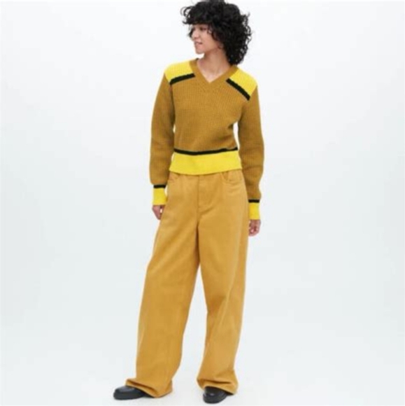 🌟HOST PICK NWT🌟 MARNI X UNIQLO POPCORN SWEATER - Picture 2 of 4